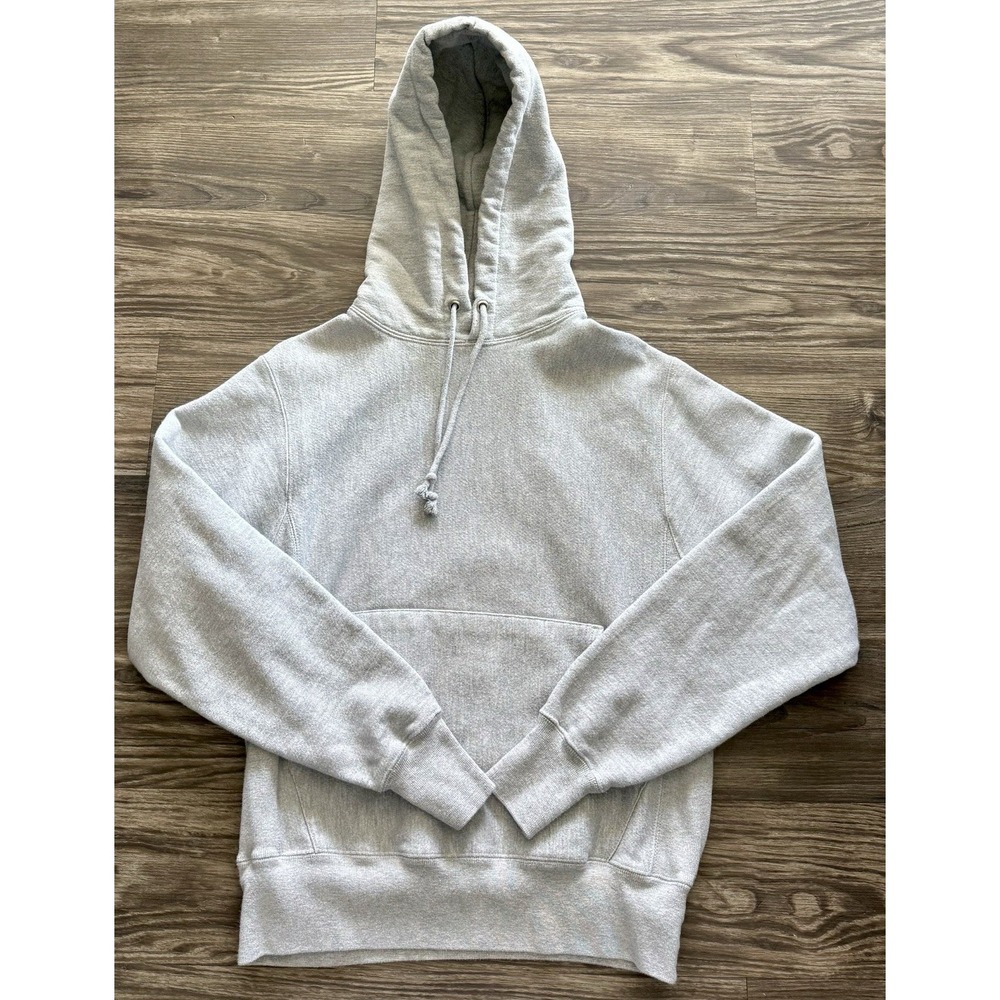 SOLD 
Champion Reverse Weave Gray Heavy Weight Hoodie Sweatshirt Men's Size Smal